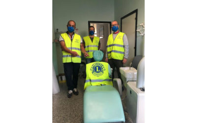 Consegna di una “Dental  Clinic” – LC Vasto New Century, 28 giugno 2021