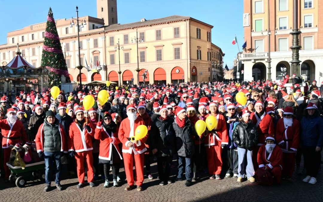 Camminata dei Babbo Natale – LC Forlì Host, 26 dicembre 2024